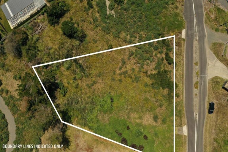 Photo of property in 213 Park Avenue, Waitarere Beach, Levin, 5510