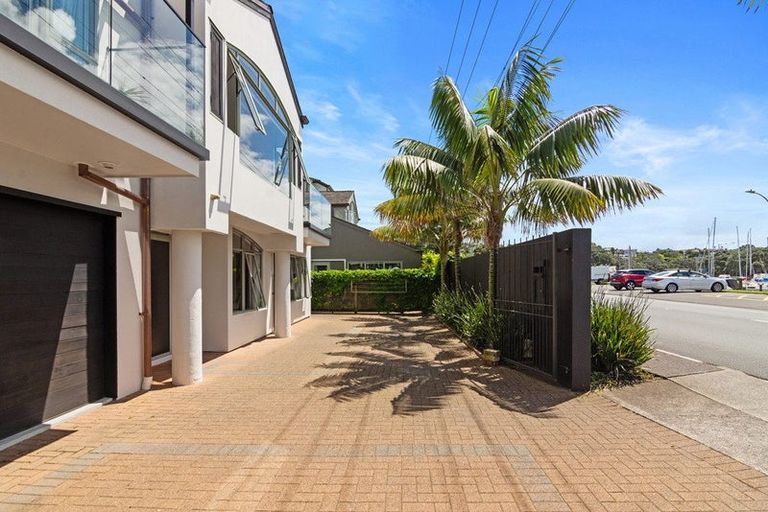 Photo of property in 3/14 Inga Road, Milford, Auckland, 0620