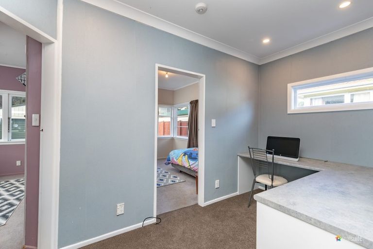 Photo of property in 17 Murray Street, Wallaceville, Upper Hutt, 5018