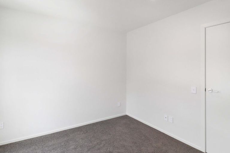 Photo of property in 14 Te Ara O Papatahi, Wainuiomata, Lower Hutt, 5014