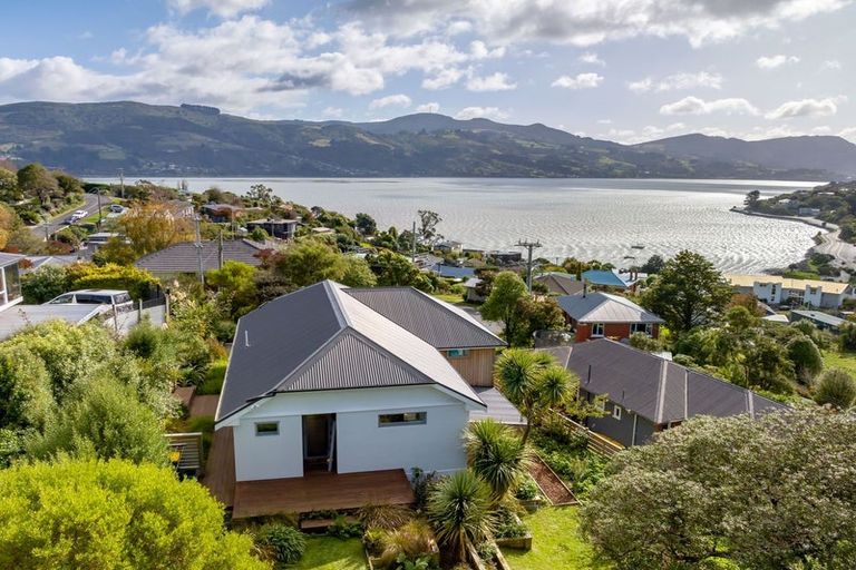 Photo of property in 5 Hellyer Street, Macandrew Bay, Dunedin, 9014
