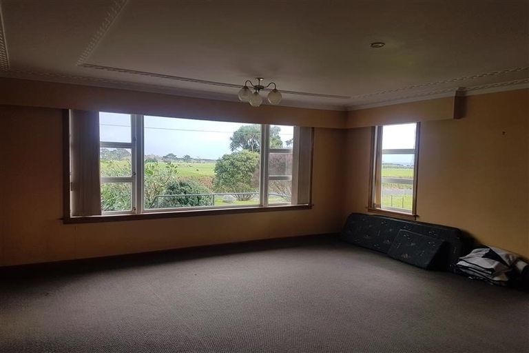 Photo of property in 164 Kaihihi Road, Okato, New Plymouth, 4381