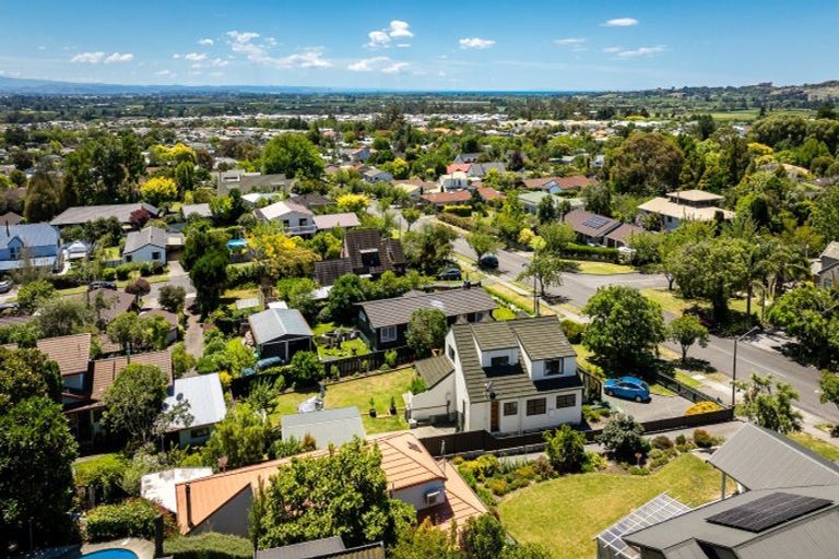 Photo of property in 46a Durham Drive, Havelock North, 4130