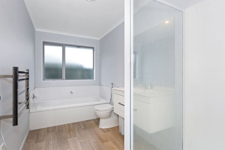 Photo of property in 12 Echelon Drive, Wigram, Christchurch, 8042