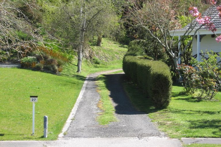 Photo of property in 27 Cherry Lane, Acacia Bay, Taupo, 3330