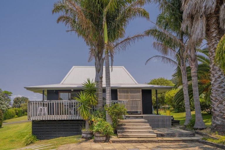 Photo of property in 36 Grierson Close, Hahei, Whitianga, 3591