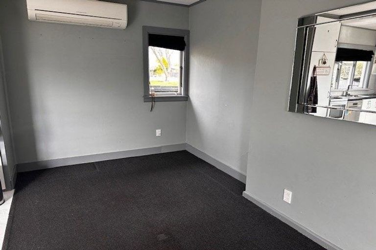Photo of property in 30 English Street, Sockburn, Christchurch, 8042
