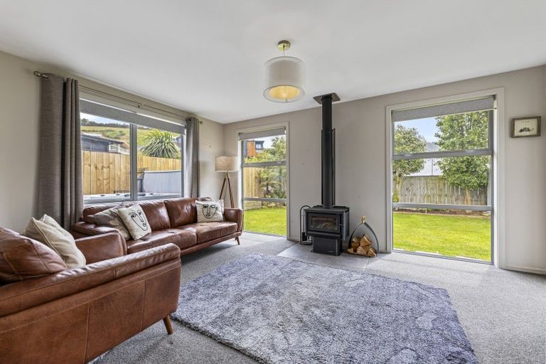 Photo of property in 8 Glendermid Close, Sawyers Bay, Port Chalmers, 9023