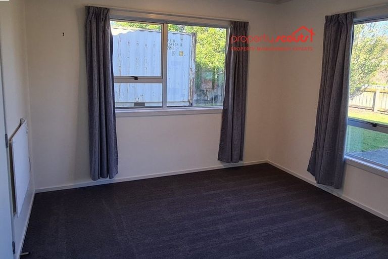 Photo of property in 15 Shearwater Street, One Tree Point, 0118