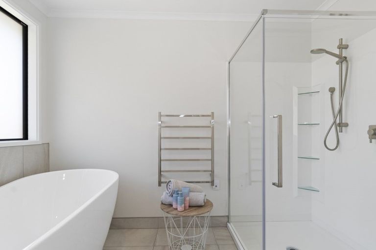 Photo of property in 151 Margaret Drive, Omokoroa, 3114