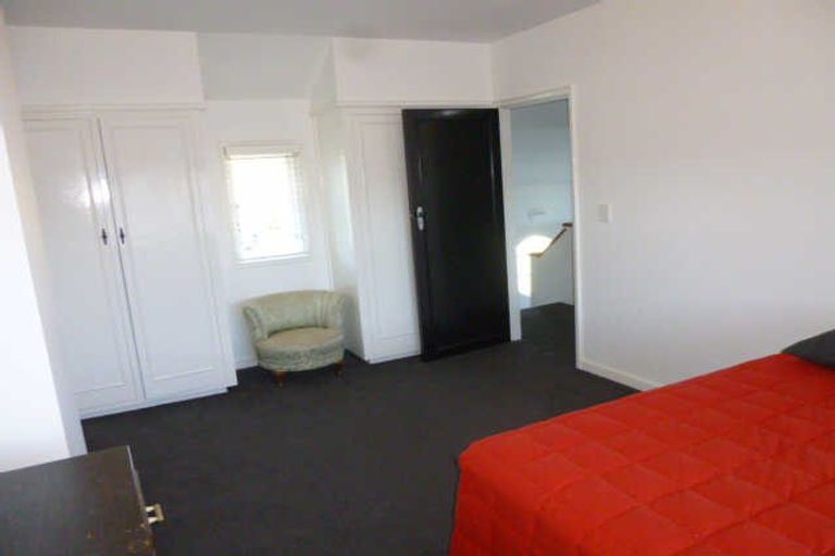 Photo of property in 77 Kahu Road, Fendalton, Christchurch, 8041