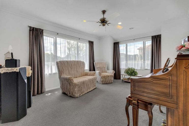 Photo of property in 1 Merlin Close, Huntington, Hamilton, 3210