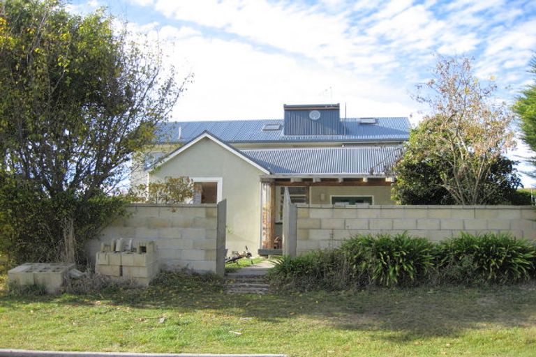 Photo of property in 1 Fyfe Place, Kakanui, Oamaru, 9495