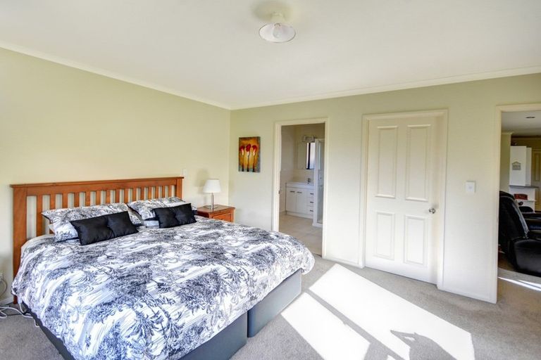 Photo of property in 27 Woodland Avenue, Mosgiel, 9024