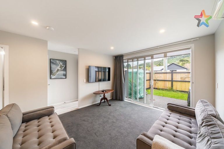 Photo of property in 3/41 Main Road, Wainuiomata, Lower Hutt, 5014