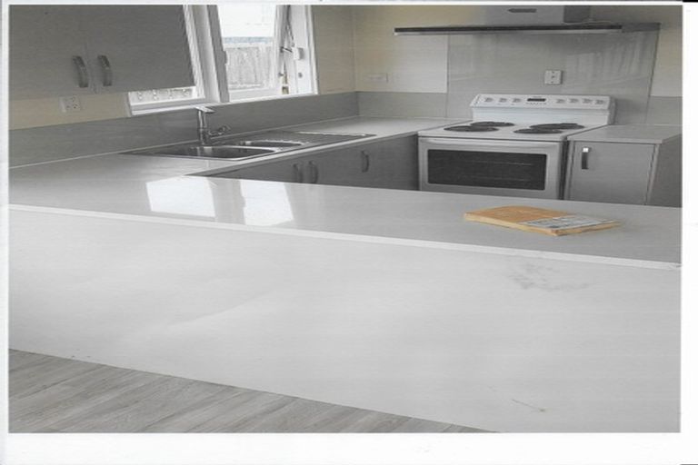 Photo of property in 68a Kenderdine Road, Papatoetoe, Auckland, 2025