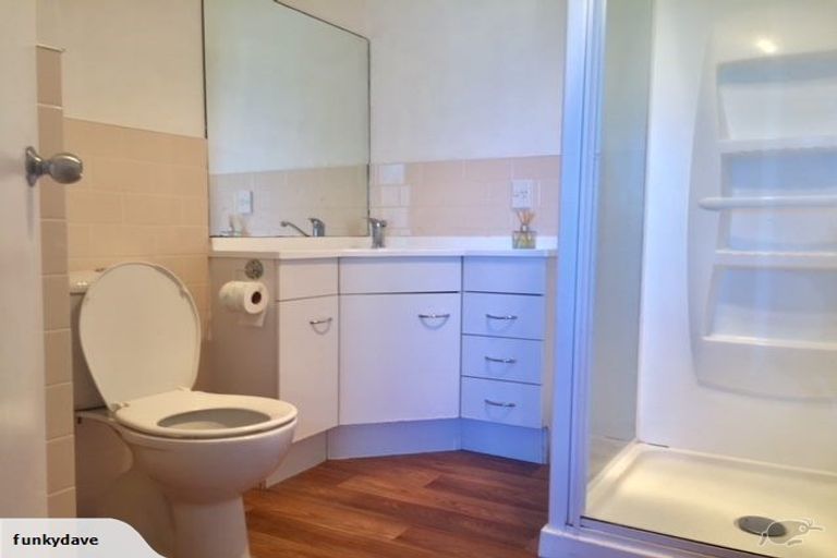 Photo of property in 44 Rimu Street, New Lynn, Auckland, 0600