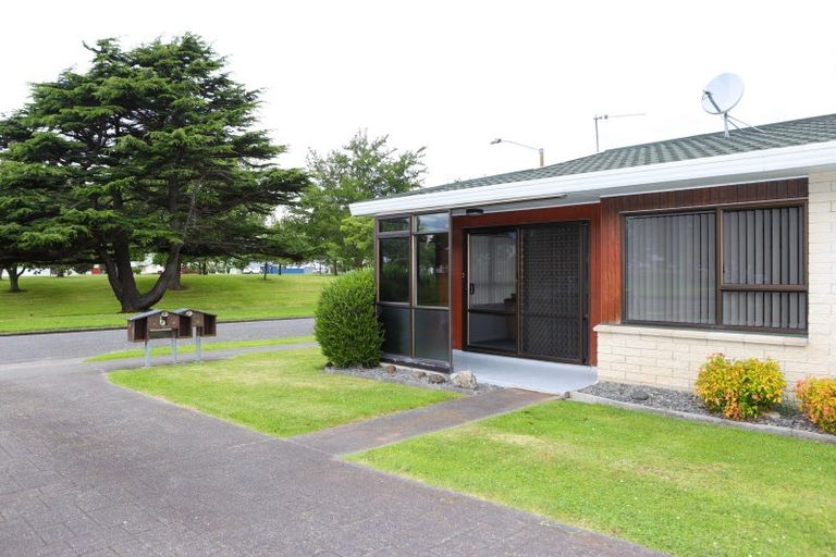 Photo of property in 1/83 Douglas Mclean Avenue, Marewa, Napier, 4110