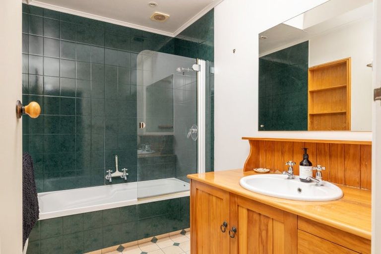 Photo of property in 37 Sackville Street, Martinborough, 5711