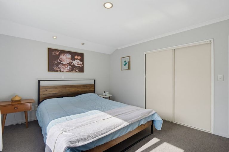Photo of property in 5a Woodgrove Avenue, North New Brighton, Christchurch, 8083