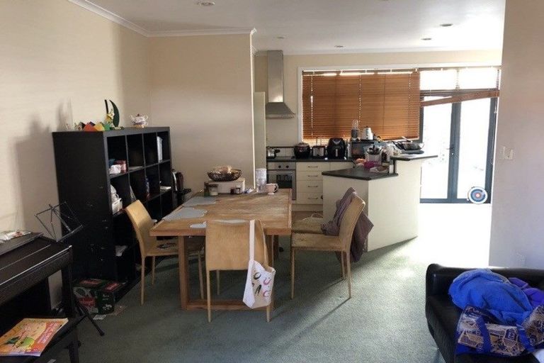 Photo of property in Tuscany Towers, 68/1 Ambrico Place, New Lynn, Auckland, 0600