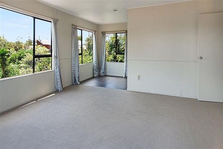 Photo of property in 177 Manuka Road, Bayview, Auckland, 0629