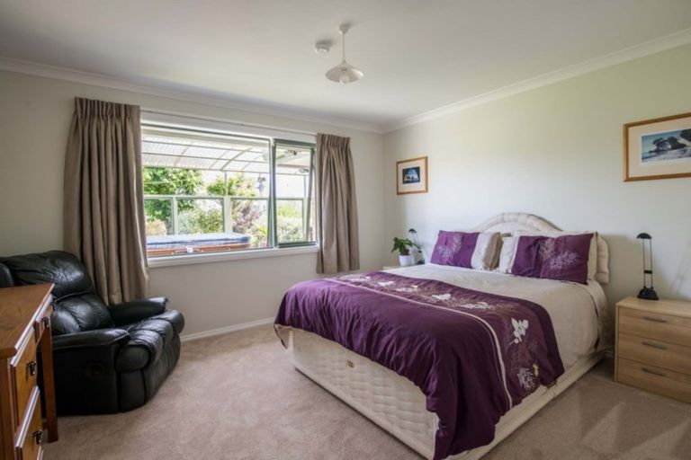 Photo of property in 29a Totara View Road, Wakefield, 7095