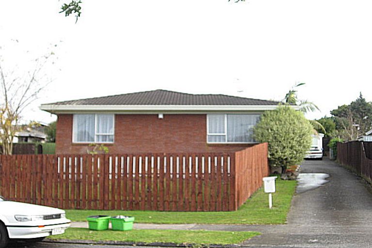 Photo of property in 17b Liam Place, Half Moon Bay, Auckland, 2012