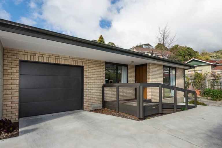 Photo of property in 1/9a Augusta Street, Redcliffs, Christchurch, 8081