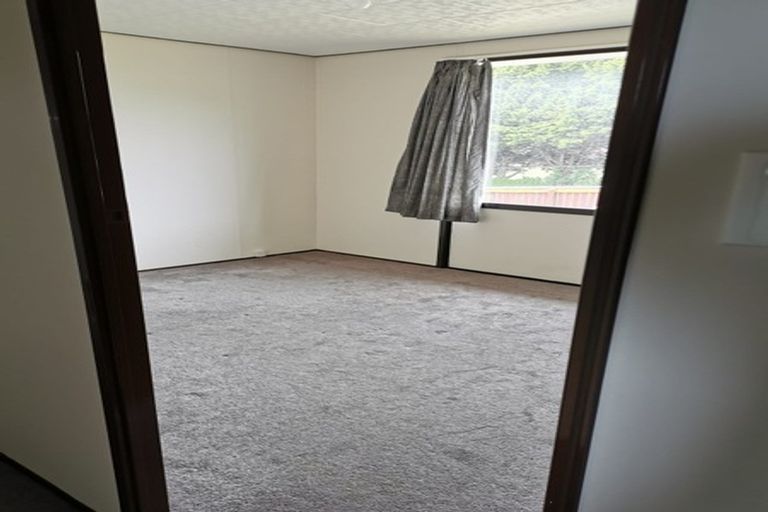 Photo of property in 14 Awatea Street, Ranui, Porirua, 5024