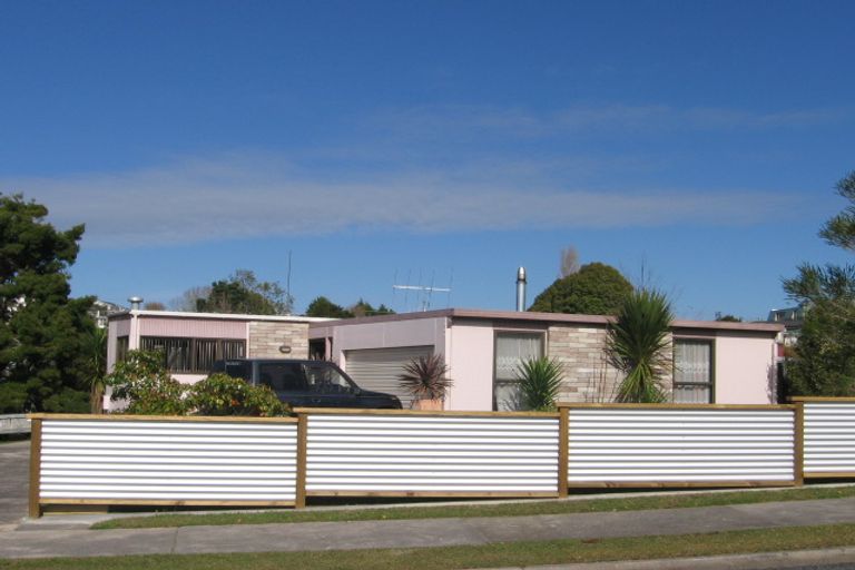 Photo of property in 21 Cobham Avenue, Dargaville, 0310