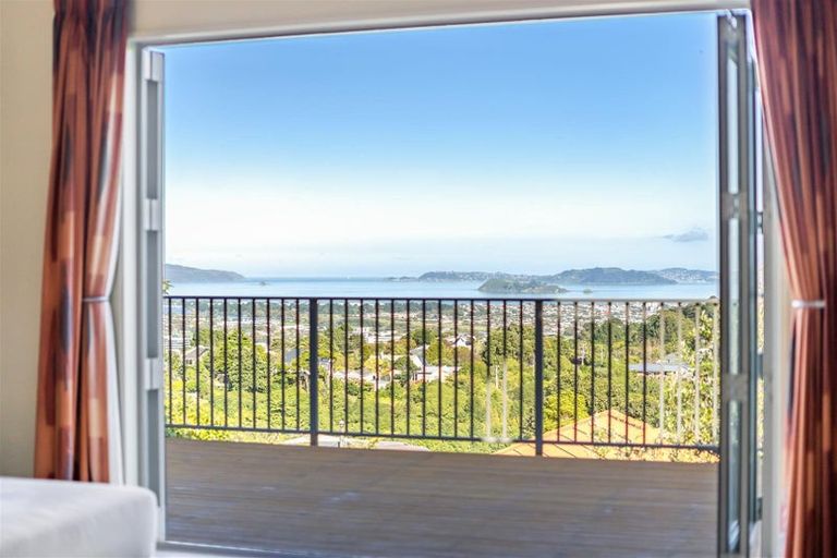 Photo of property in 27 Meadowbank Drive, Belmont, Lower Hutt, 5010