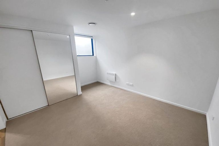 Photo of property in 2/212 Cashel Street, Christchurch Central, Christchurch, 8011
