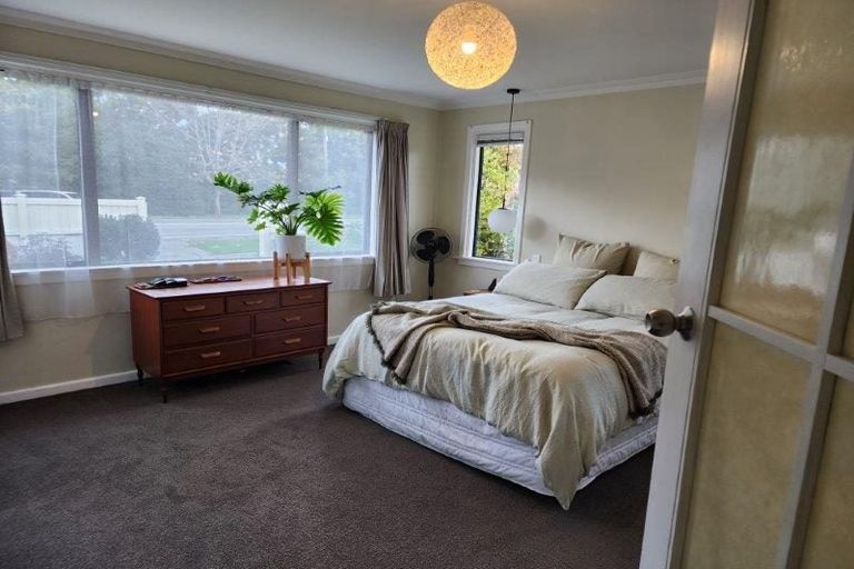 Photo of property in 17 Mcsaveneys Road, Marshland, Christchurch, 8051