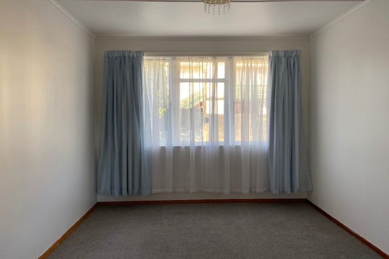 Photo of property in 14 Trevethick Grove, Woburn, Lower Hutt, 5010