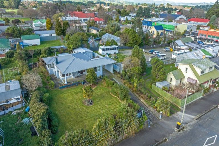 Photo of property in 72 Ormond Street, Woodville, 4920