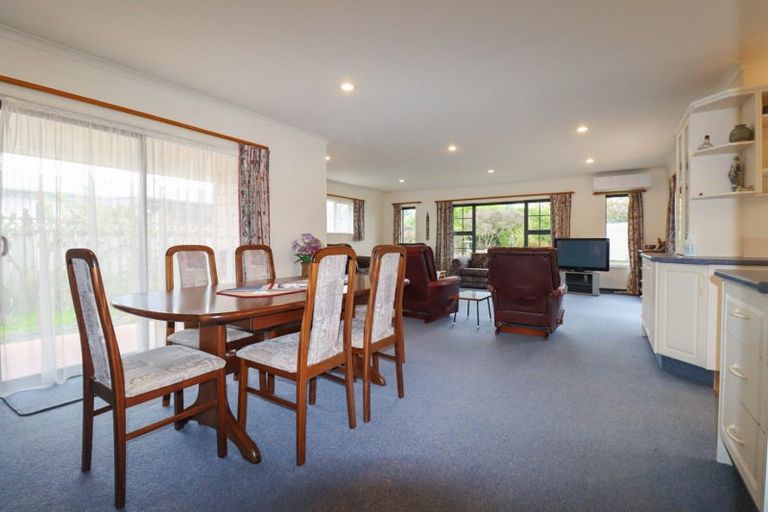 Photo of property in 64 Gregg Street, Dannevirke, 4930