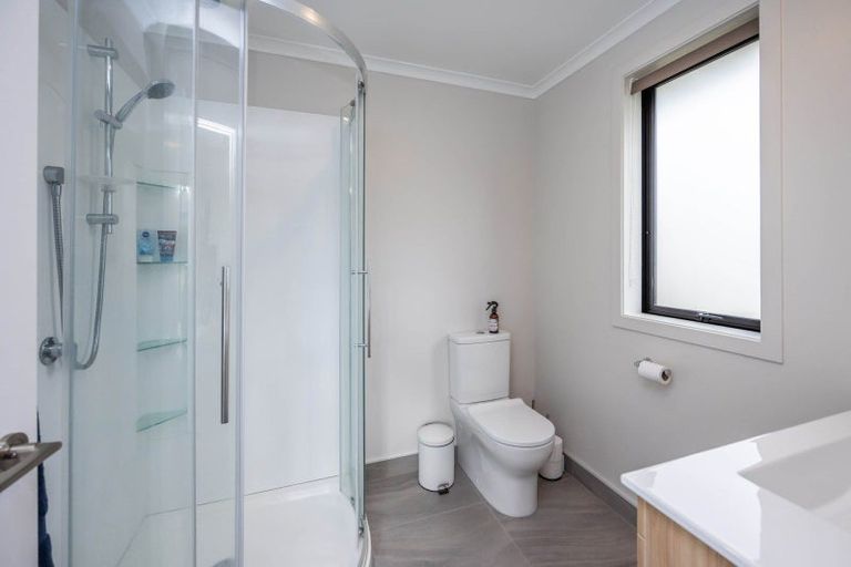 Photo of property in 1/2 Bostonkip Crescent, Fitzroy, Hamilton, 3282