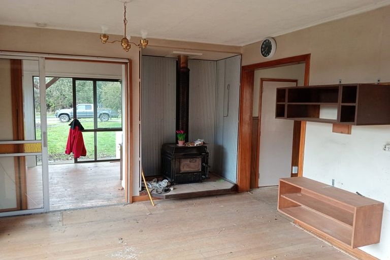 Photo of property in 1161 Clifden Highway, Rowallan, Tuatapere, 9691