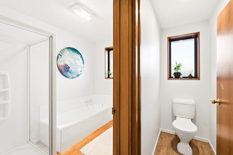Photo of property in 12a Prossers Road, Saint Martins, Christchurch, 8022
