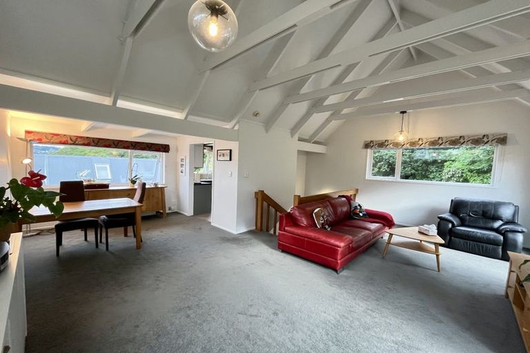 Photo of property in 35b Amapur Drive, Khandallah, Wellington, 6035