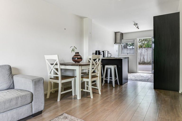 Photo of property in 3/6 Liverpool Street, Hamilton Central, Hamilton, 3204