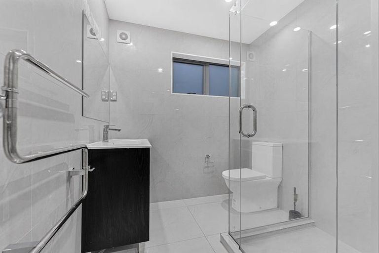 Photo of property in 89a Wallace Road, Papatoetoe, Auckland, 2025