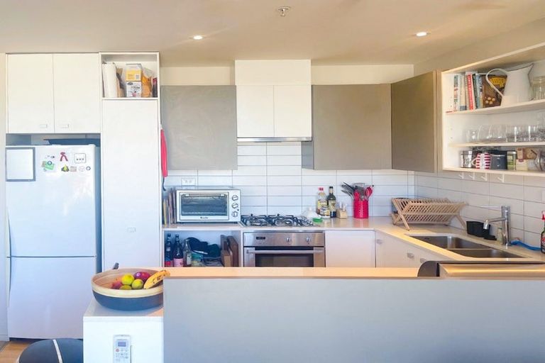 Photo of property in Trinity Apartments, 605/19 College Street, Te Aro, Wellington, 6011