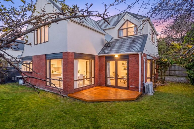Photo of property in 1 Ryeland Avenue, Ilam, Christchurch, 8041
