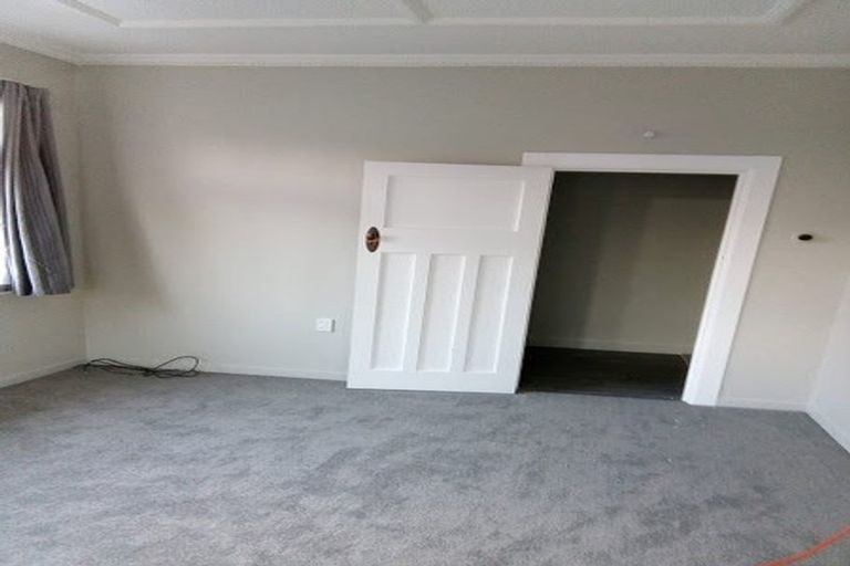 Photo of property in 5 Rongopai Street, Palmerston North, 4414