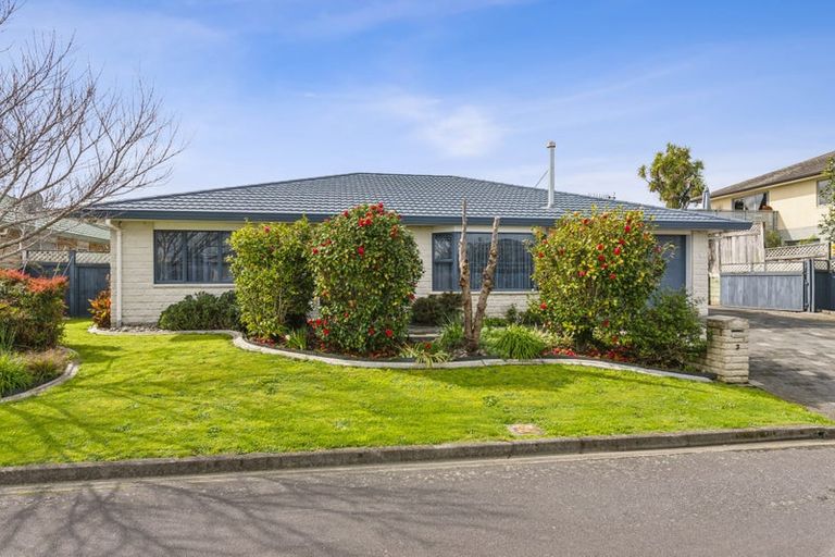 Photo of property in 3 Brookfield Place, Paraparaumu, 5032
