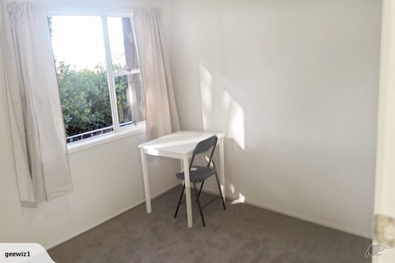 Photo of property in 8/16 Rutland Road, Stanley Point, Auckland, 0624