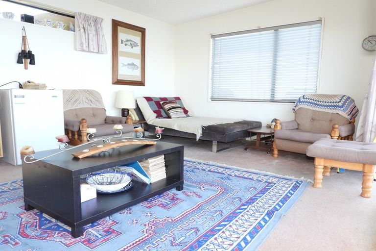 Photo of property in 28 Nasmyth Street, Kakanui, Oamaru, 9495