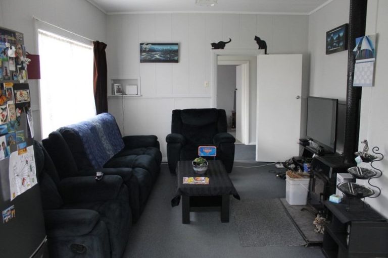 Photo of property in 125 Romilly Street, Westport, 7825